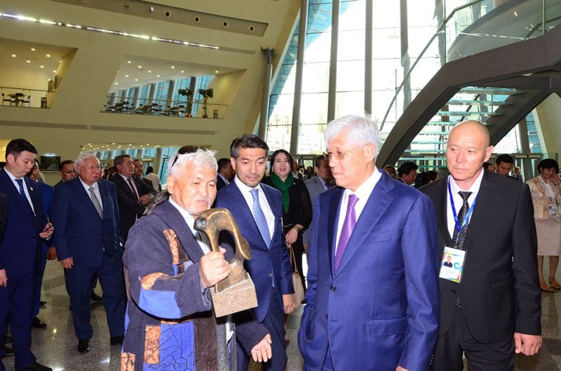 Сарыарқа төсіндегі салтанат