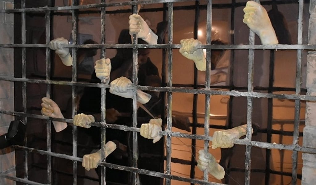 "ЖҰРТ АЙТУҒА ҚОРҚАТЫН": БҮГІН - ҚУҒЫН-СҮРГІН ҚҰРБАНДАРЫН ЕСКЕ АЛУ КҮНІ