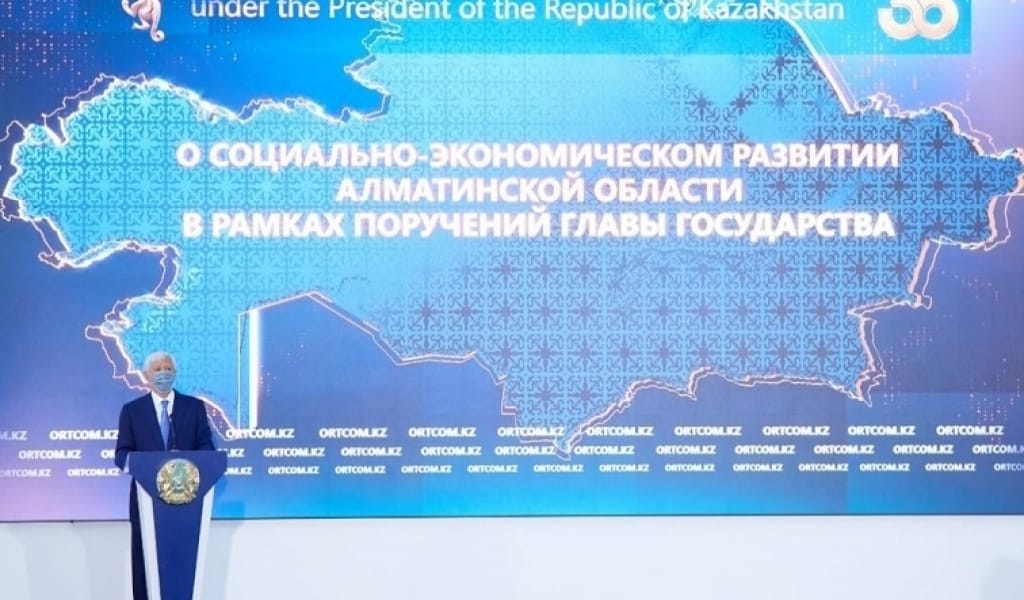 АМАНДЫҚ БАТАЛОВҚА ЖУРНАЛИСТЕР ТАРАПЫНАН 30-ҒА ЖУЫҚ САУАЛ ҚОЙЫЛДЫ