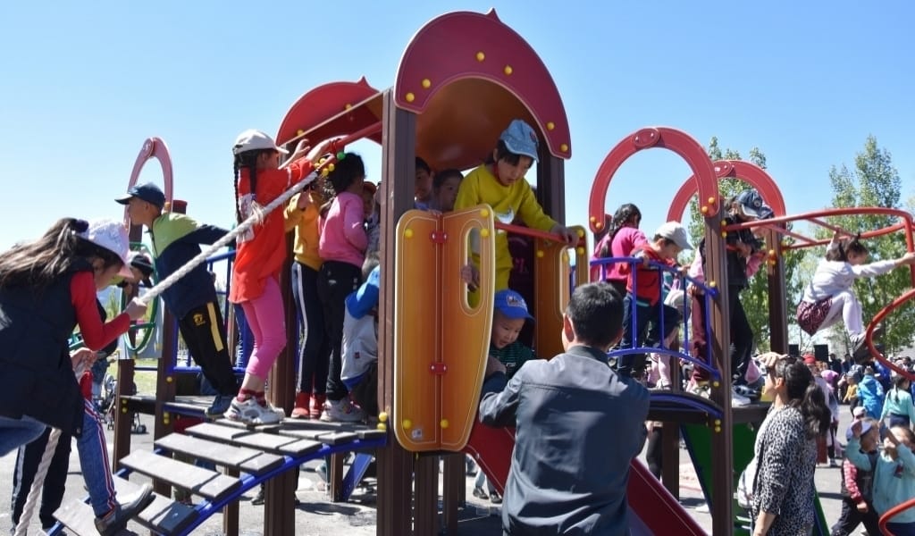 2001 ЖЫЛҒЫ ТҮЛЕКТЕР ОЙЫН АЛАҢЫН СЫЙЛАДЫ