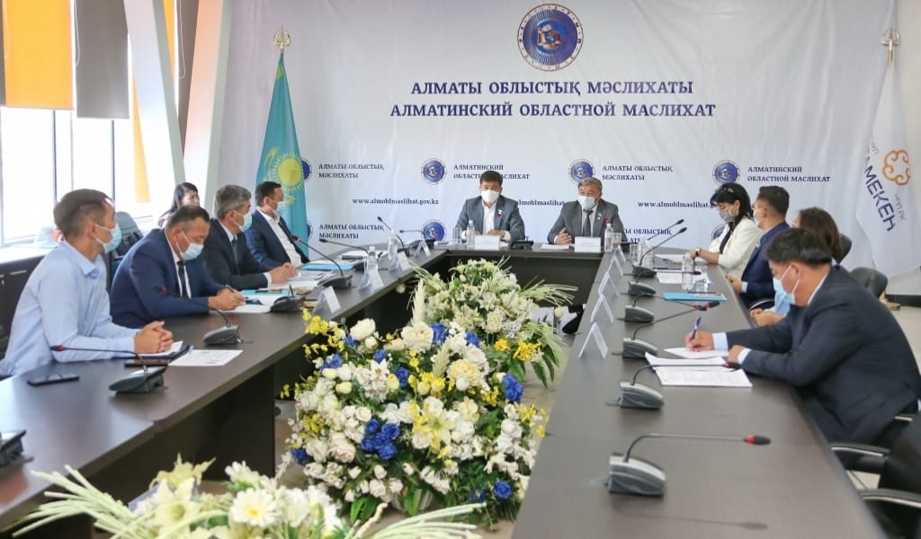 ЖАҢАША БАСҚАРЫЛАДЫ