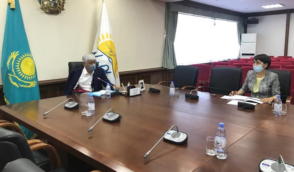 АМАНДЫҚ БАТАЛОВ ҚАБЫЛДАУ ӨТКІЗДІ