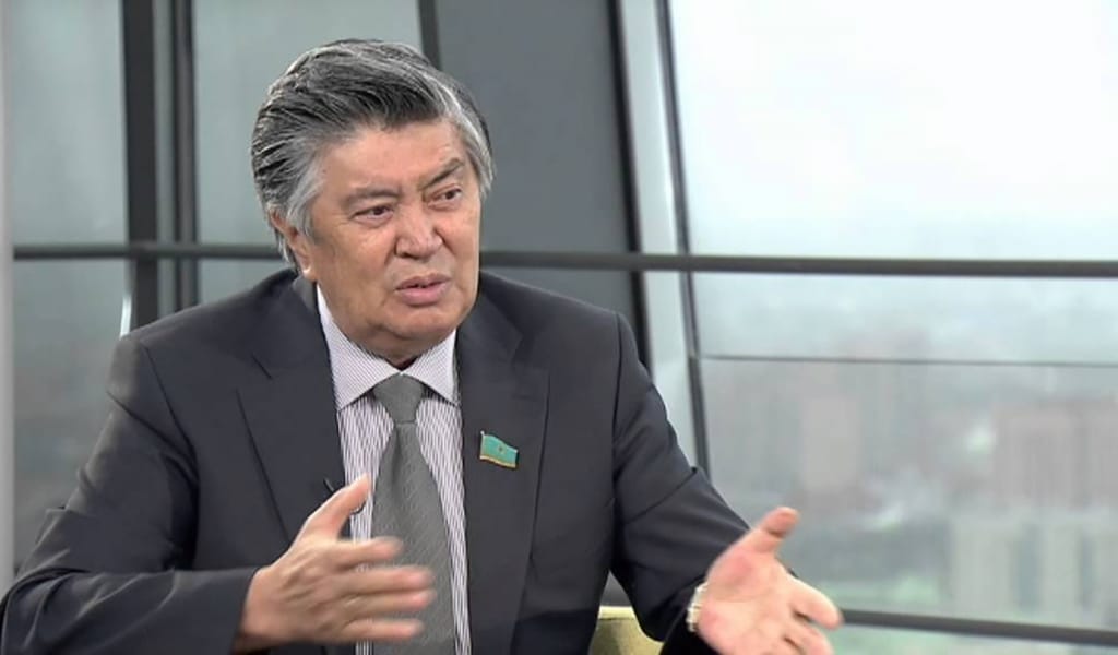 НҰРЛАН ОРАЗАЛИН: «ҚАЗАҚ ЕЛІНІҢ ТАҒДЫРЫ ТАЛАУҒА ТҮСЕ ЖАЗДАДЫ»