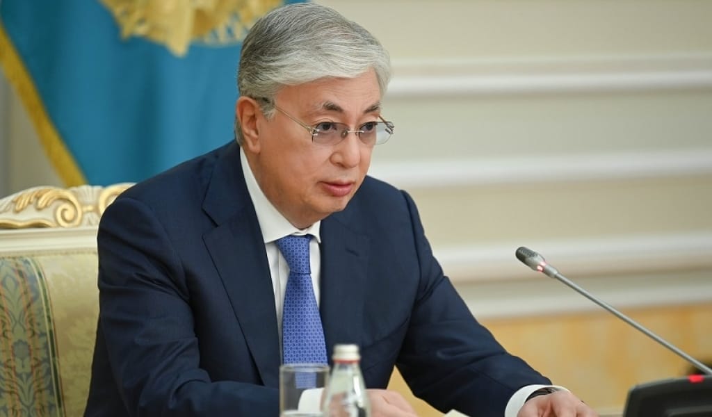 "БҰЛ ӨТЕ АУЫР ҚЫЛМЫС": ПРЕЗИДЕНТ ЖАЛҒАН ВАКЦИНАЦИЯ ЖАЙЛЫ АЙТТЫ