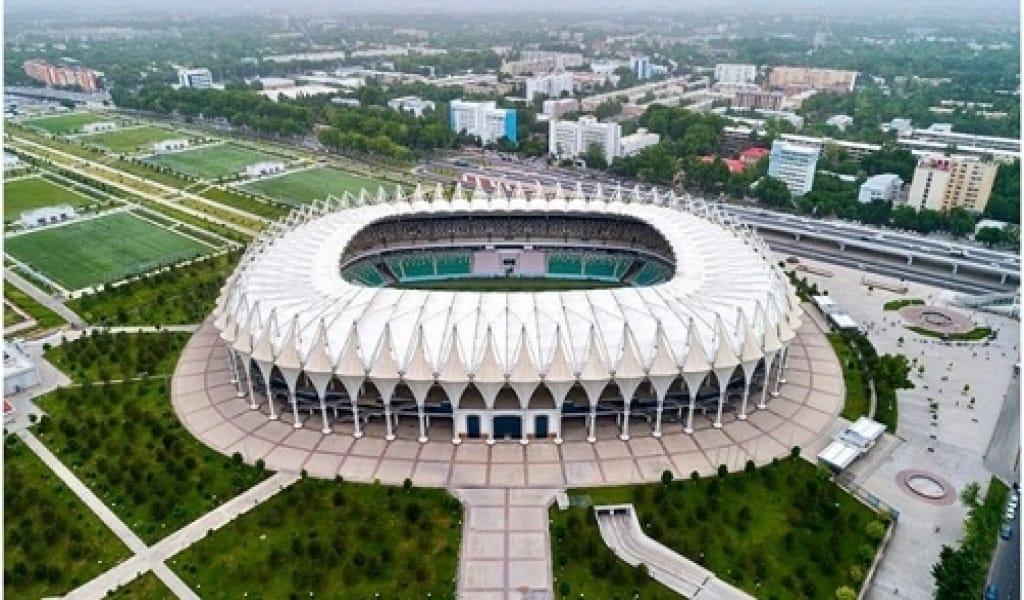 АЙНАЛМАЛЫ МЕЙРАМХАНА, ТҮНДЕ ӨЗГЕРЕТІН СТАДИОН: ТАШКЕНТ САПАРЫ