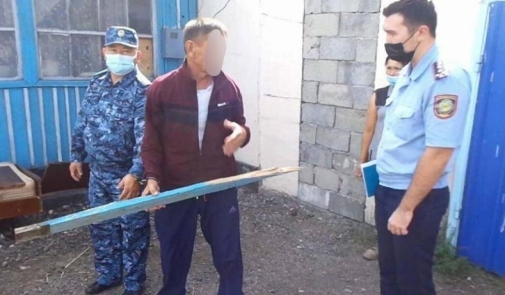 АҒАСЫ ІНІСІН ҰРЫП ӨЛТІРГЕН: ЕСКЕЛДІ АУДАНЫНДА АУЫР ҚЫЛМЫС ТІРКЕЛДІ