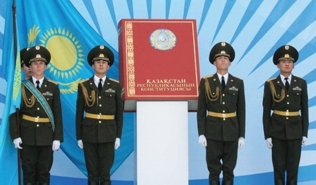 "ҚАСЫМ ХАННЫҢ ҚАСҚА ЖОЛЫНАН" ҚАЗІРГІ КОНСТИТУЦИЯҒА ДЕЙІН