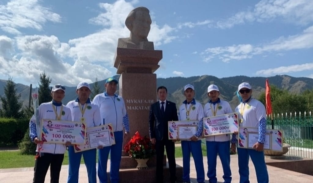 МҰҚАҒАЛИШЫЛАР АЛМАТЫ МЕН ҚАРАСАЗ АРАСЫН ВЕЛОСИПЕДПЕН ЖҮРІП ӨТТІ