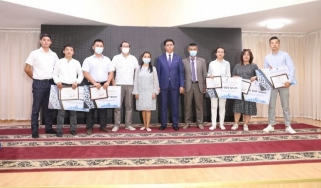 ТАЛДЫҚОРҒАНДА ДІН ТАҚЫРЫБЫН ЖЫРЛАҒАН АҚЫНДАР МАРАПАТТАЛДЫ