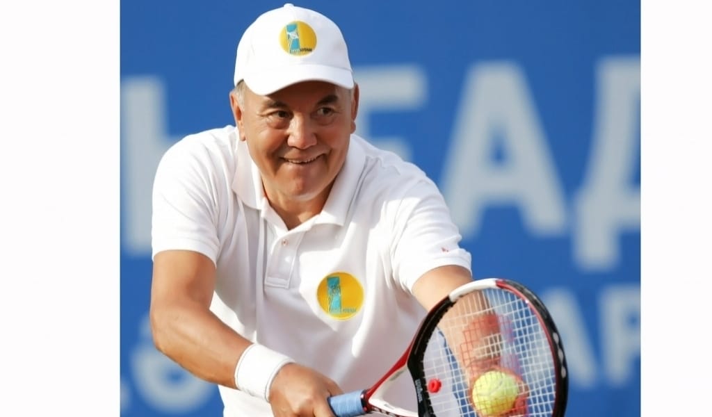 ДИЕТА ҰСТАМАЙМЫН: НҰРСҰЛТАН НАЗАРБАЕВТЫҢ МӘЛІМ ДЕ БЕЙМӘЛІМ СЕГІЗ ҚЫРЫ