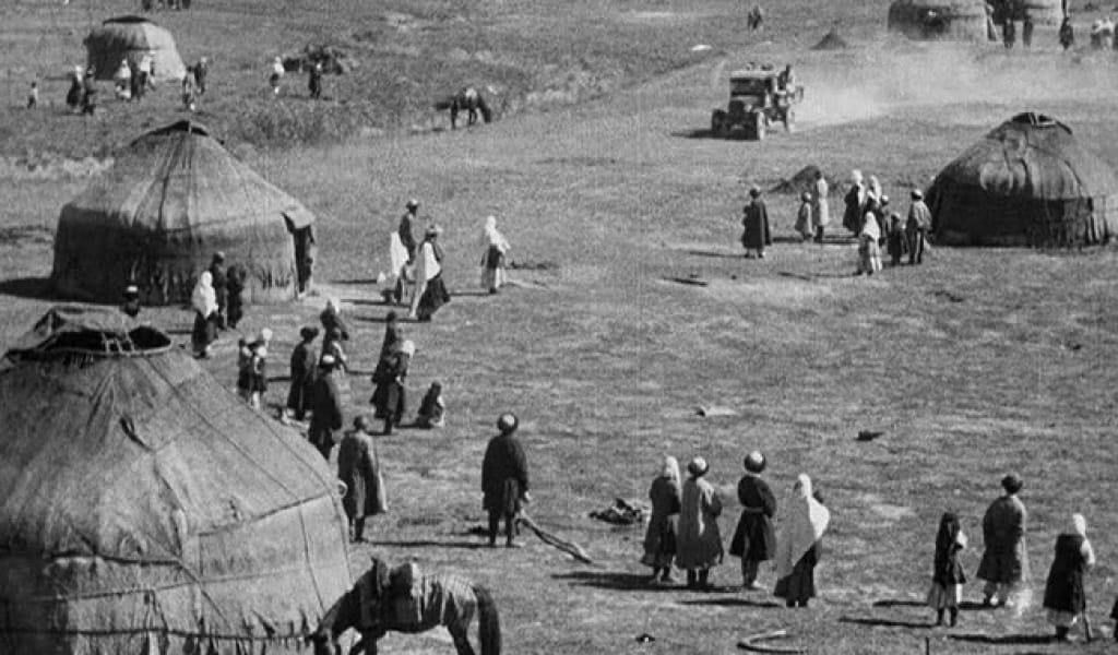 ҚАЗАҚТЫҢ БАЙ-БАҒЛАНДАРЫН ҚАЛАЙ ТӘРКІЛЕДІ? АРХИВТЕГІ ДЕРЕКТЕР