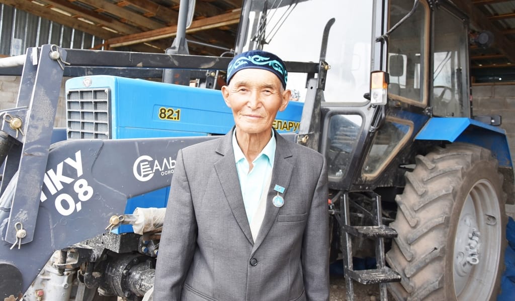 БАҚЫТТЫ ҚАРИЯ