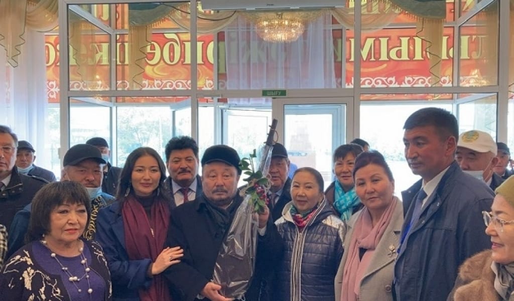 МҰҚАҒАЛИДЫҢ 45 ЖЫЛ ҚҰПИЯ САҚТАЛЫП КЕЛГЕН БҰЙЫМЫ ТАБЫЛДЫ