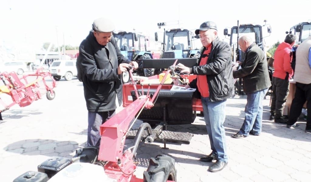 БІР АПТАҒА СОЗЫЛҒАН КӨРМЕ