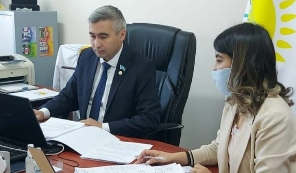 ХАЛЫҚТЫ ЖҰМЫСПЕН ҚАМТУ МӘСЕЛЕСІ ПАРТИЯНЫҢ КҮН ТӘРТІБІНЕН ТҮСПЕЙДІ