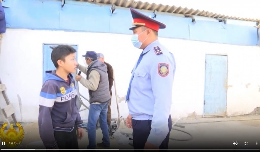 ҚАПАЛДЫҚ ПОЛИЦЕЙ ЖАРЫЛЫСТЫҢ АЛДЫН АЛЫП, 12 ЖАСАР БАЛАНЫ ҚҰТҚАРДЫ