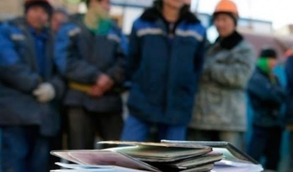 ҚАЗАҚСТАНДА ЖҰМЫС ІСТЕЙТІН ШЕТЕЛ АЗАМАТТАРЫ ҚҰЖАТЫН ҚАЛАЙ РӘСІМДЕЙДІ?