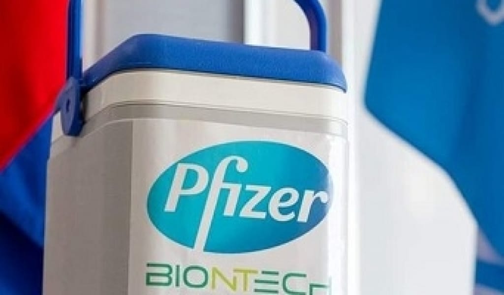 АЛМАТЫ ОБЛЫСЫНА АҚШ ҒАЛЫМДАРЫ ЖАСАҒАН ЖАҢА ВАКЦИНА ЖЕТКІЗІЛДІ