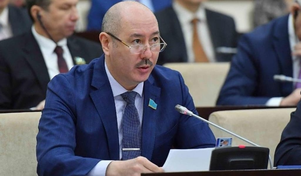 СЕНАТ ДЕПУТАТЫ ҚЫТАЙ ШЕКАРАСЫНДАҒЫ ӨЗЕКТІ МӘСЕЛЕНІ КӨТЕРДІ