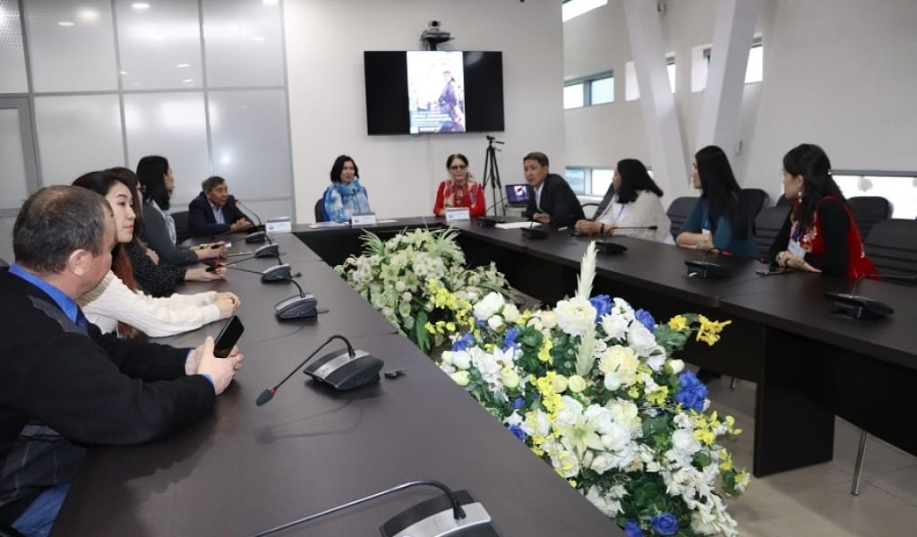 ТАЛДЫҚОРҒАНДА ТАНЫМАЛ ҚОЛӨНЕРШІЛЕРДІҢ ЭТНОФЕСТИВАЛІ ӨТЕДІ