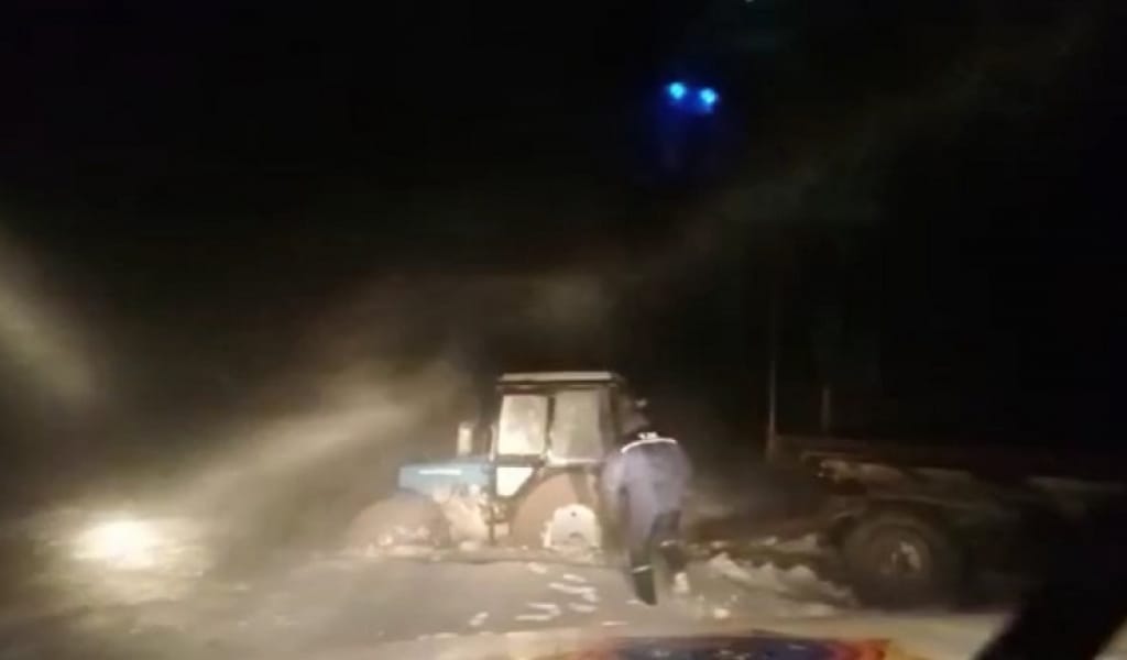 АЛМАТЫ ОБЛЫСЫНДА КЕШЕ БІРНЕШЕ АДАМ ҚАР ҚҰРСАУЫНДА ҚАЛЫП ҚОЙДЫ