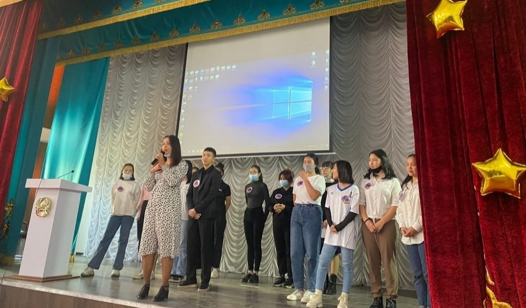 ҒАСЫР ІНДЕТІН БІРГЕ ТОҚТАТАЙЫҚ! ОҚУШЫЛАР АРАСЫНДАҒЫ ҚЫЗЫҚТЫ САЙЫС