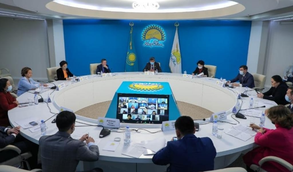 ҚАЗАҚСТАННЫҢ ӘРБІР АЗАМАТЫ БІР-БІРІМЕН ҚАЗАҚША СӨЙЛЕСУІ КЕРЕК