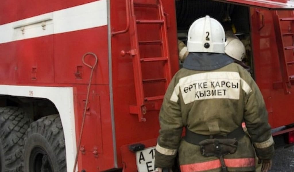 ТАЛҒАРДА ТҰРҒЫН ҮЙ ӨРТЕНІП, БІРНЕШЕ ОТБАСЫ БАСПАНАСЫЗ ҚАЛДЫ