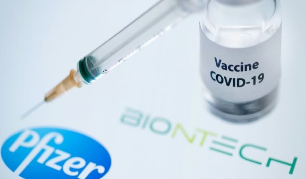 БАЛА ЕМІЗЕТІН ӘЙЕЛДЕР, ЖҮКТІ КЕЛІНШЕКТЕР ЖАППАЙ ВАКЦИНА САЛДЫРУДА