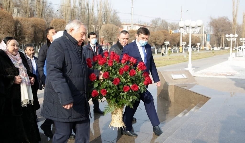 ЖЕТІСУДЫҢ ТАРТУЫ. КӨНЕ ТАРАЗДА АЛМАТЫ ОБЛЫСЫНЫҢ МӘДЕНИЕТ КҮНДЕРІ ӨТТІ