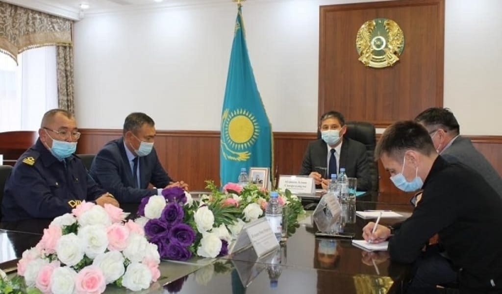 АЛАКӨЛДІҢ ӘКІМІ БАЛЫҚ ӨСІРУДЕГІ ӨЗЕКТІ МӘСЕЛЕЛЕРДІ ТАЛҚЫЛАДЫ