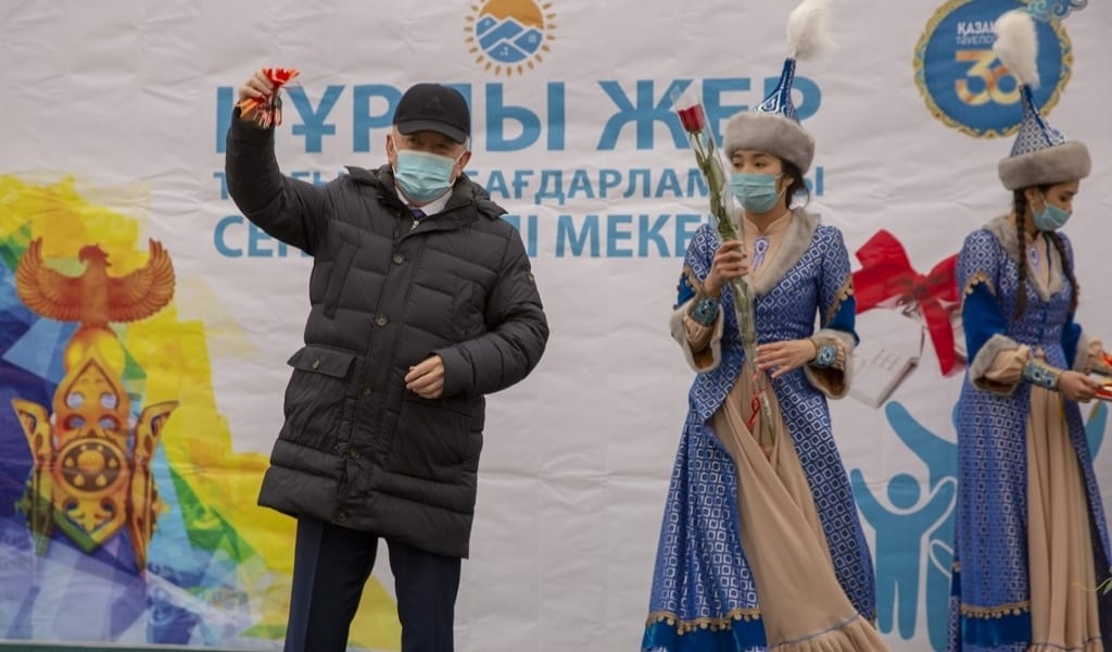 ЕЛБАСЫ ТУҒАН ҚАРАСАЙ АУДАНЫНДА БІРНЕШЕ ҚУАНЫШ ҚАТАРЫНАН БОЛДЫ