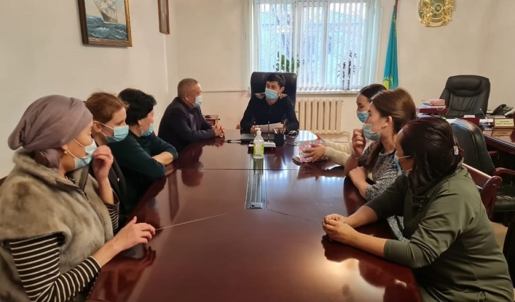 ЖЕТІСУЛЫҚ ЭКОЛОГТАР АБАЙ ӨЛЕҢІН ТАЛҚЫЛАП, ӨЗАРА ПІКІР АЛМАСТЫ