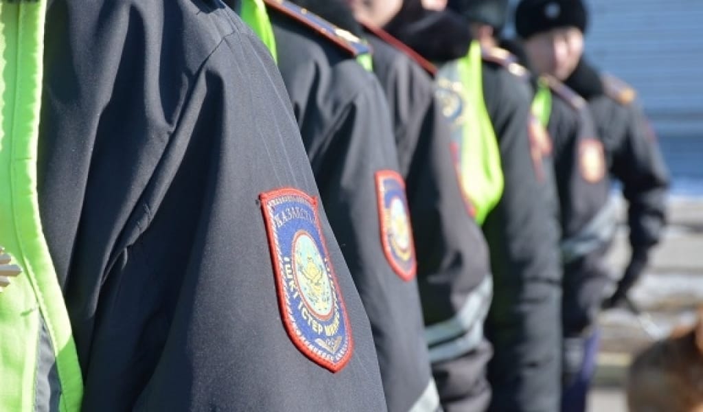 ЖОЛ АПАТЫНАН 51 АДАМ ҚАЗА ТАПҚАН. ПОЛИЦИЯ ЖҮРГІЗУШІЛЕРГЕ ҮНДЕУ ЖАСАДЫ