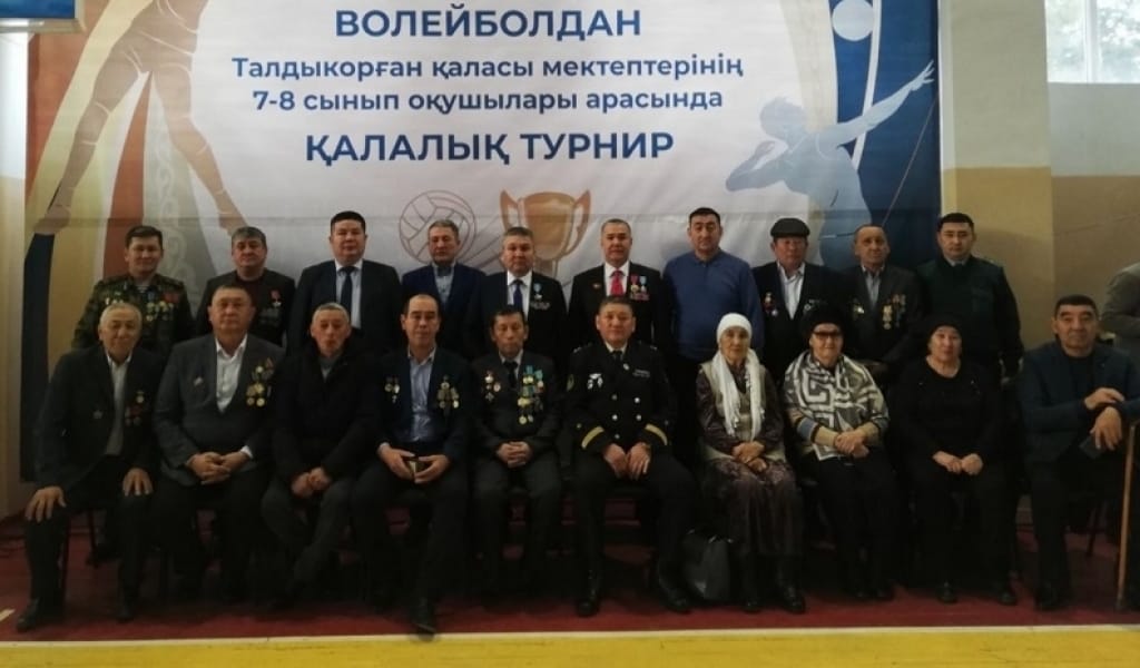 ӘСКЕРИ ГАРНИЗОН СОҒЫС АРДАГЕРЛЕРІНІҢ ҚҰРМЕТІНЕ ЖАРЫС ӨТКІЗДІ