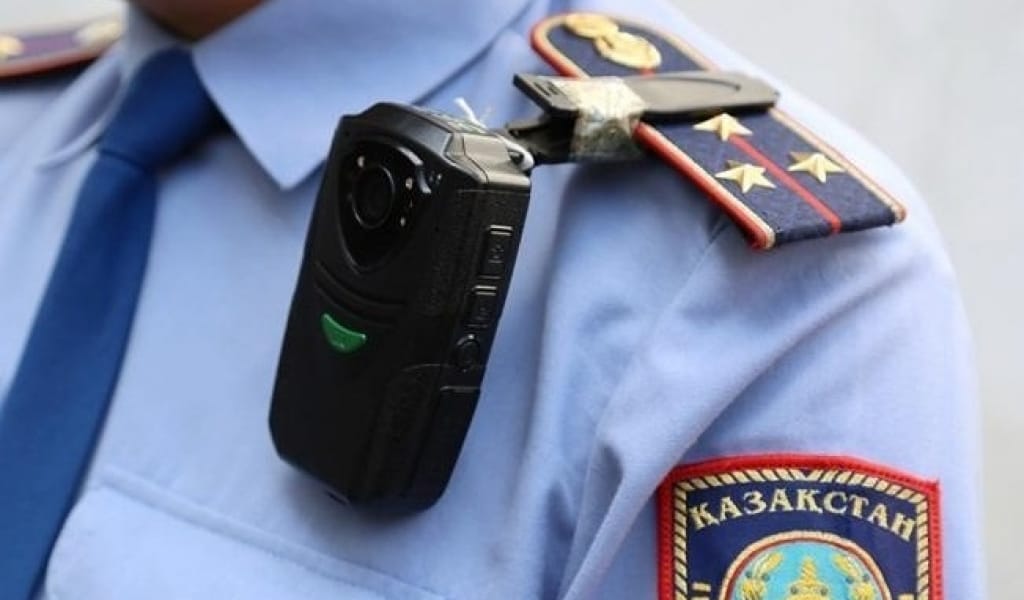 ӘКІМДІКТЕРГЕ ШАБУЫЛ ЖАСАЛДЫ. КӨЛІКТЕР ӨРТЕНДІ. ПОЛИЦИЯ МӘЛІМДЕМЕСІ