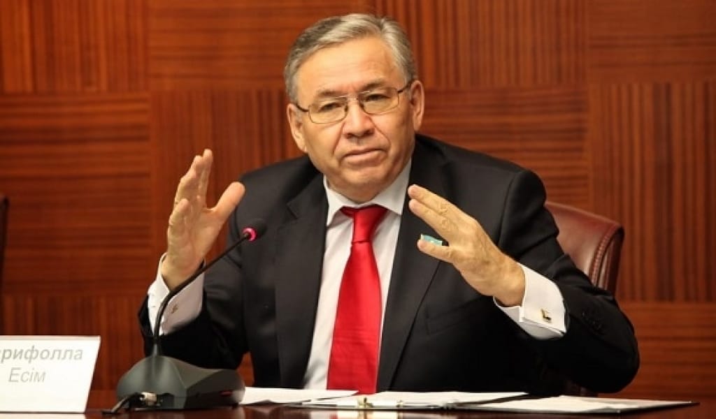 ҚАЗАҚ, ТӘУБЕҢЕ ТҮС! ТАНЫМАЛ ФИЛОСОФ ҚАҢТАР ҚАСІРЕТІ ЖАЙЛЫ ҮН ҚАТТЫ