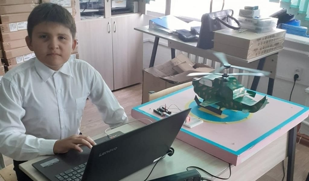 АҚСУ АУДАНЫНДА 7-СЫНЫПТЫҢ ОҚУШЫСЫ МЕКТЕП САЙТЫН ЖҮРГІЗЕДІ