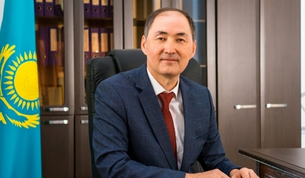 АНТҚА АДАЛДЫҚ: "ЖЕДЕЛ ЖӘРДЕМ" ҚЫЗМЕТКЕРЛЕРІ БОРАҒАН ОҚТЫҢ АСТЫНДА ЖҮРДІ