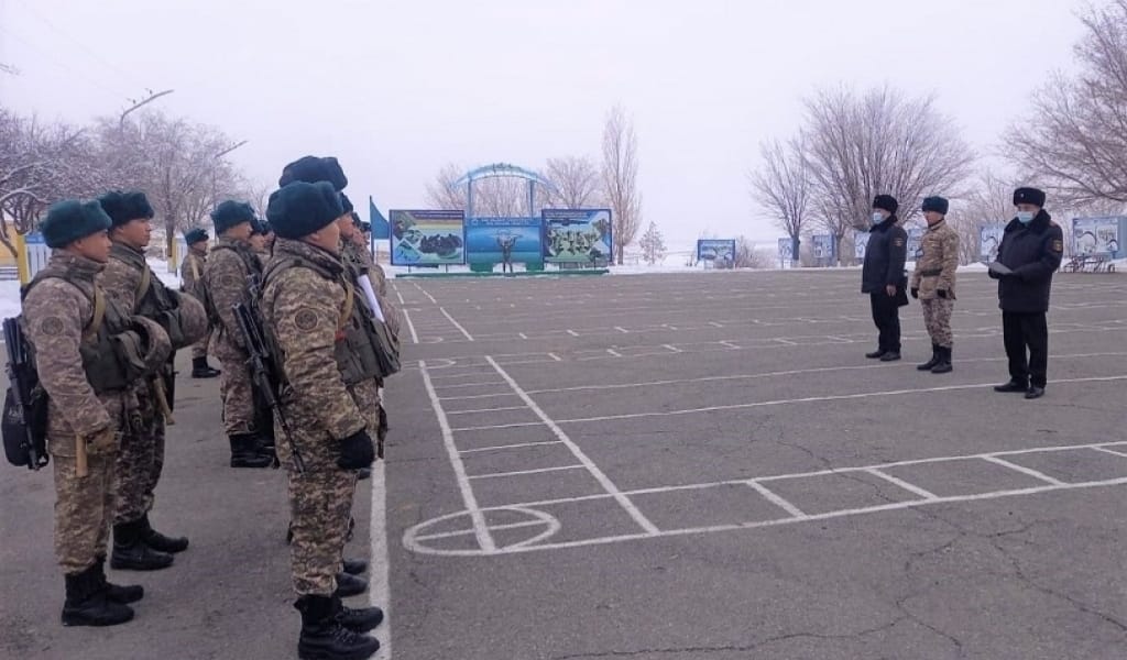 ӘСКЕРИ БӨЛІМДІ РҰҚСАТСЫЗ ТАСТАП КЕТПЕУ ТАҚЫРЫБЫНДА АРНАЙЫ САБАҚ ӨТКІЗІЛДІ