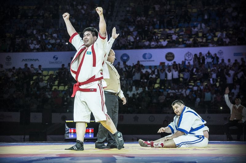 Ыстыбаев сөзінде тұрды