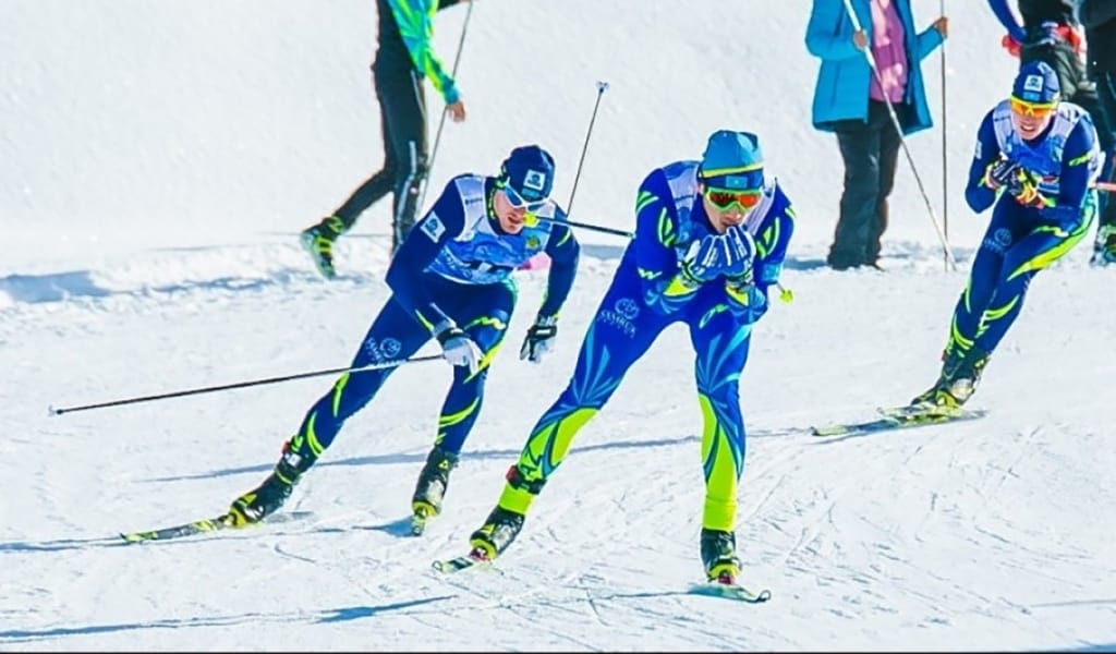 ҰСТАЗДАР ЖАРЫСЫ