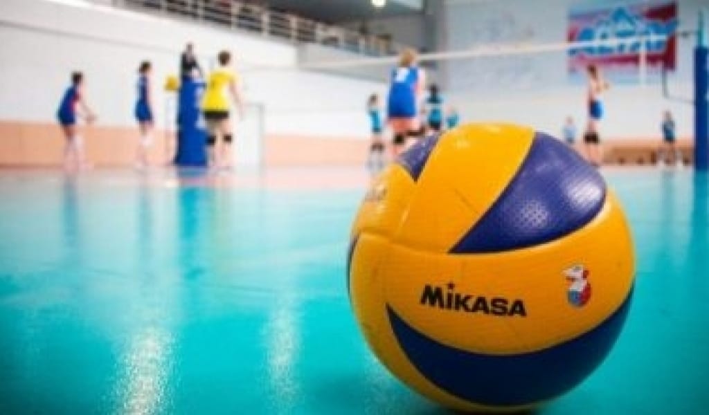 ҮШТӨБЕДЕ МЕКТЕП МҰҒАЛІМДЕРІ ВОЛЕЙБОЛДАН ЖАРЫС ҰЙЫМДАСТЫРДЫ