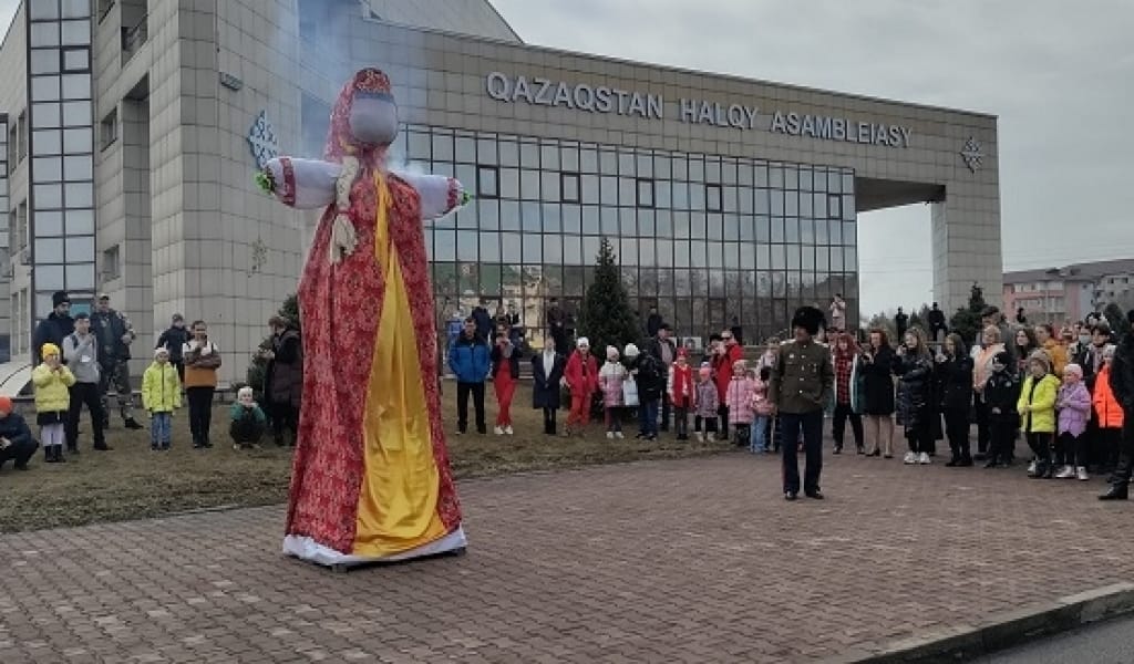 ТАЛДЫҚОРҒАНДА МАСЛЕНИЦА МЕРЕКЕСІ ТОЙЛАНЫП, ІЗГІ ТІЛЕК АЙТЫЛДЫ