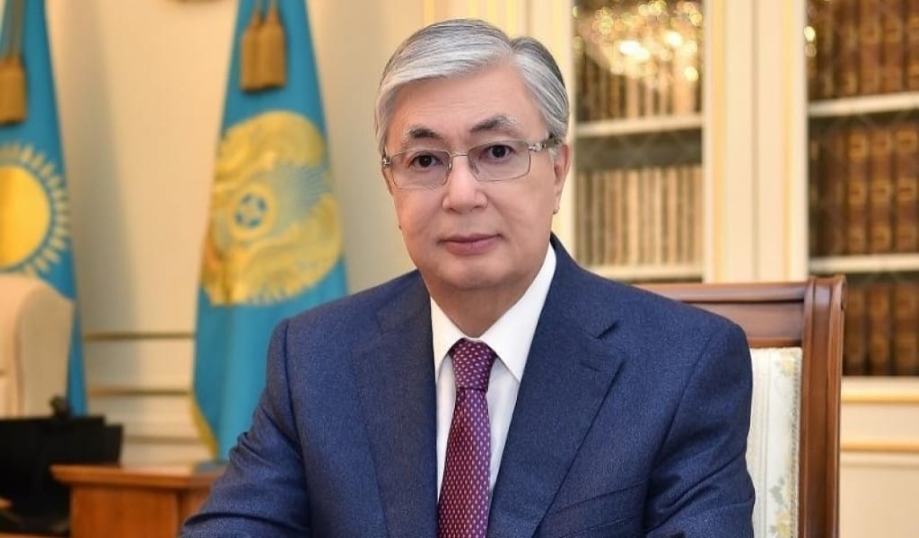 ҚАСЫМ-ЖОМАРТ ТОҚАЕВ ҚАЗАҚСТАН ХАЛҚЫН КӨРІСУ КҮНІМЕН ҚҰТТЫҚТАДЫ