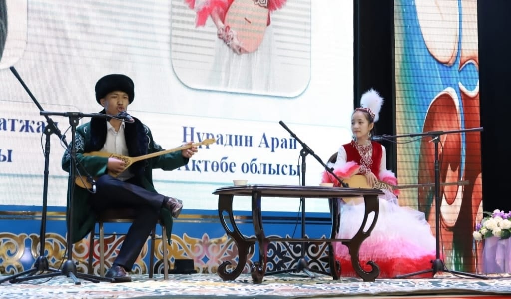 ҰЗЫНАҒАШТА БІРНЕШЕ ОБЛЫСТЫҢ ЖАС АҚЫНДАРЫ ЖИНАЛЫП, СӨЗ САЙЫСТЫРДЫ