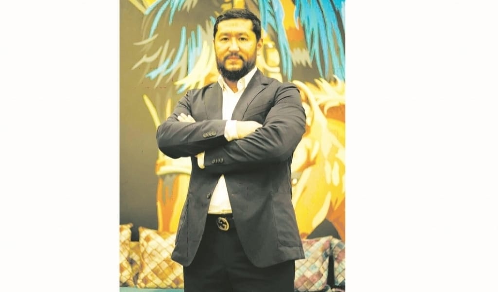 МӘДЕНИЕТ ПЕН СПОРТ САЛАСЫНА ӘРДАЙЫМ ҚОЛДАУ ТАНЫТАТЫН АЗАМАТ