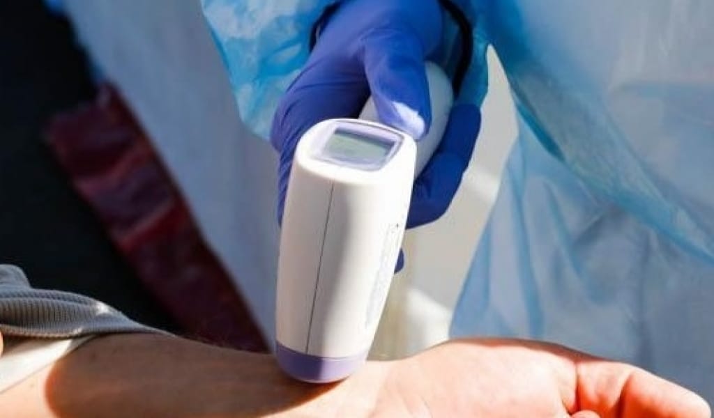 ҒИМАРАТТАРДА БЕТПЕРДЕ ТАҒУ МІНДЕТТІ. БАС САНИТАРДЫҢ ЖАҢА ҚАУЛЫСЫ