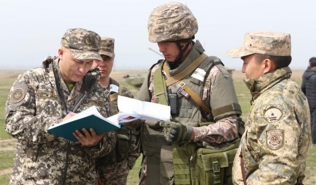 ҚАЗАҚСТАН АРМИЯСЫ ОҚУ-ЖАТТЫҒУДАН ӨТІП ЖАТЫР - ПРЕЗИДЕНТ ТАПСЫРМАСЫ