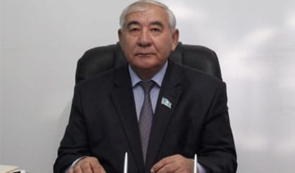 Туған жерін түлеткен